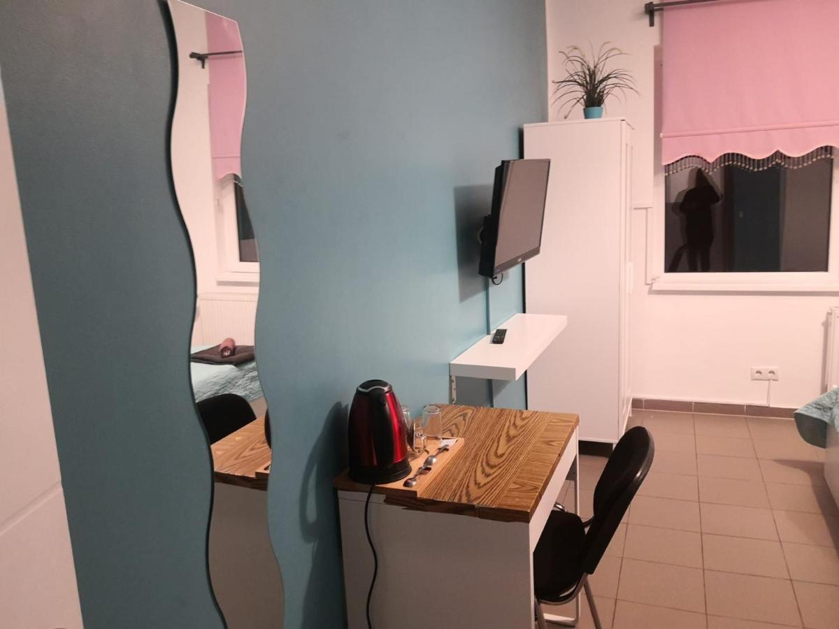Elifim Hotel Berlin Bagian luar foto